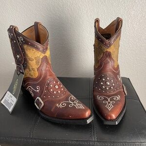 Brown/gold square toe booties